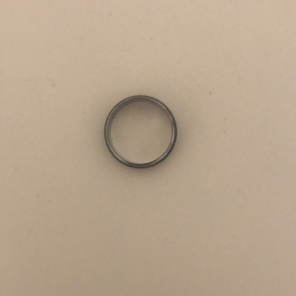 Color changing ring - Picture 2 of 3